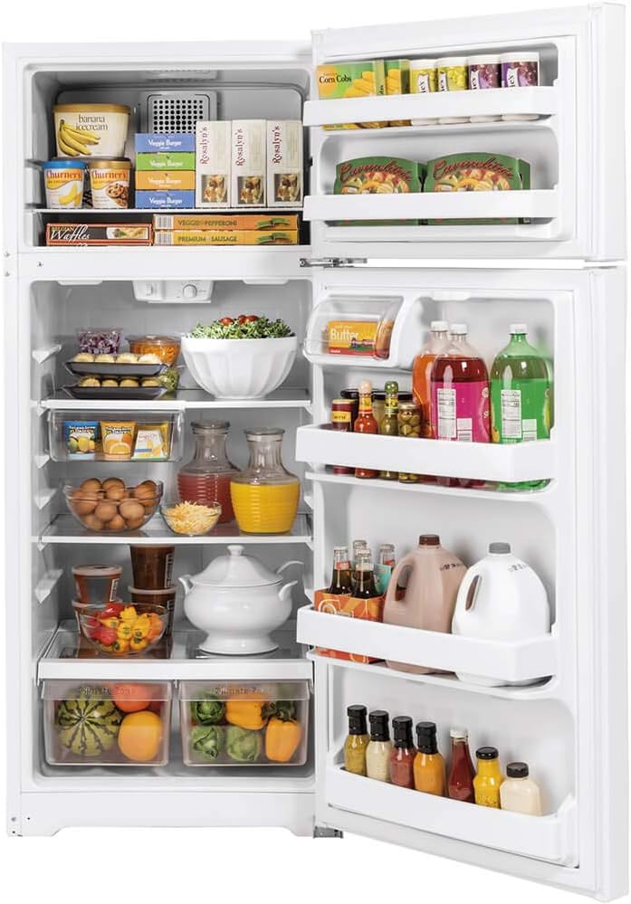 16.6 Cu. Ft. Top-Freezer Refrigerator P477862