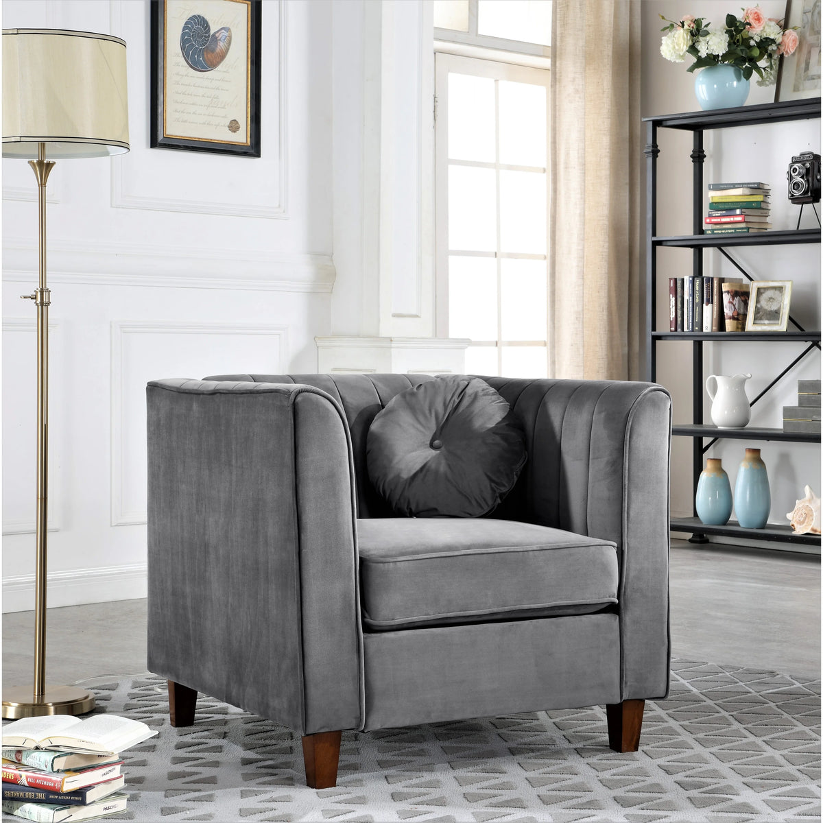 Beige Velvet Chesterfield Chair B652943