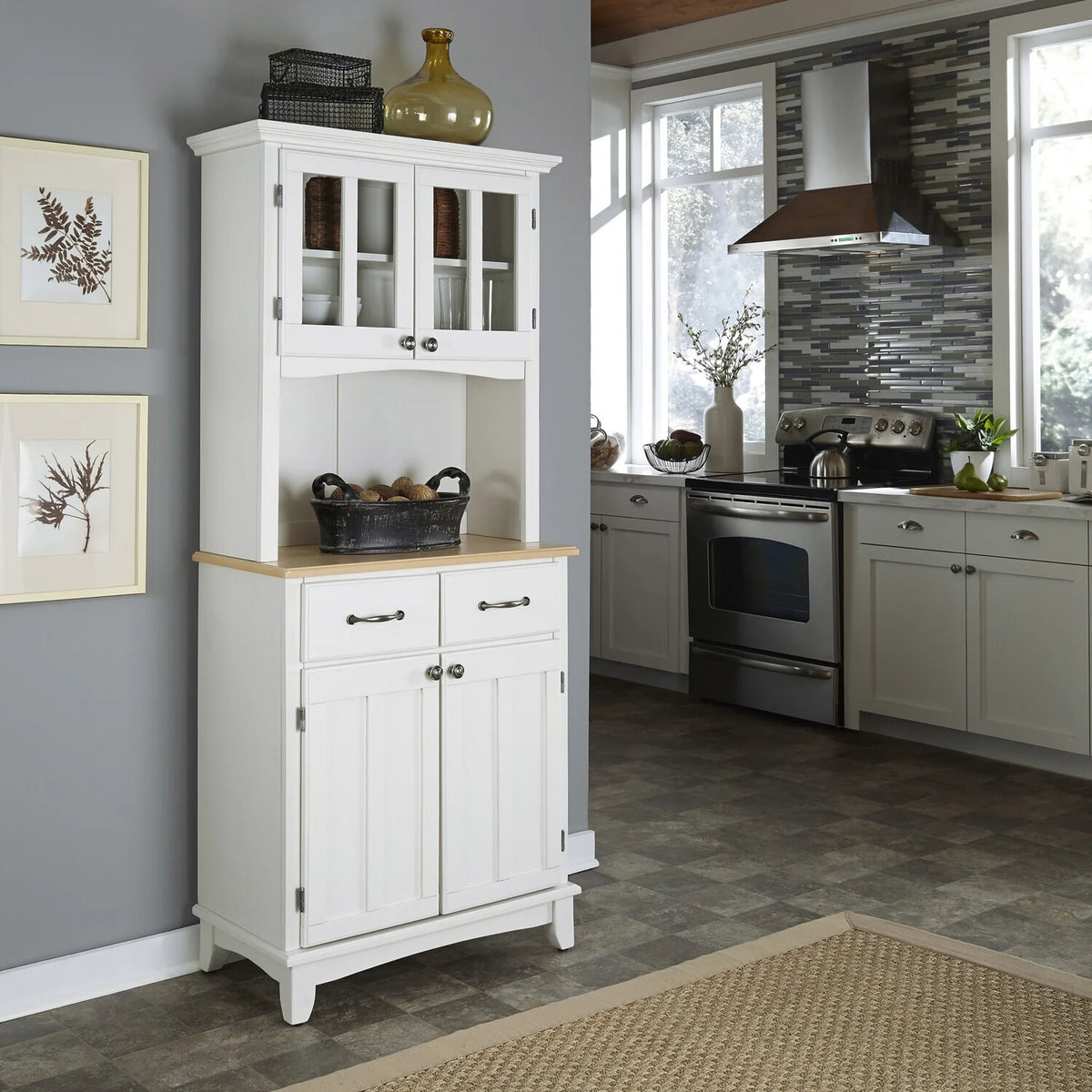 Off White Wood Buffet With Hutch S195