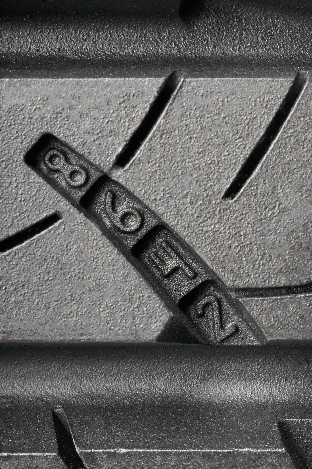 All-Season Tire E323