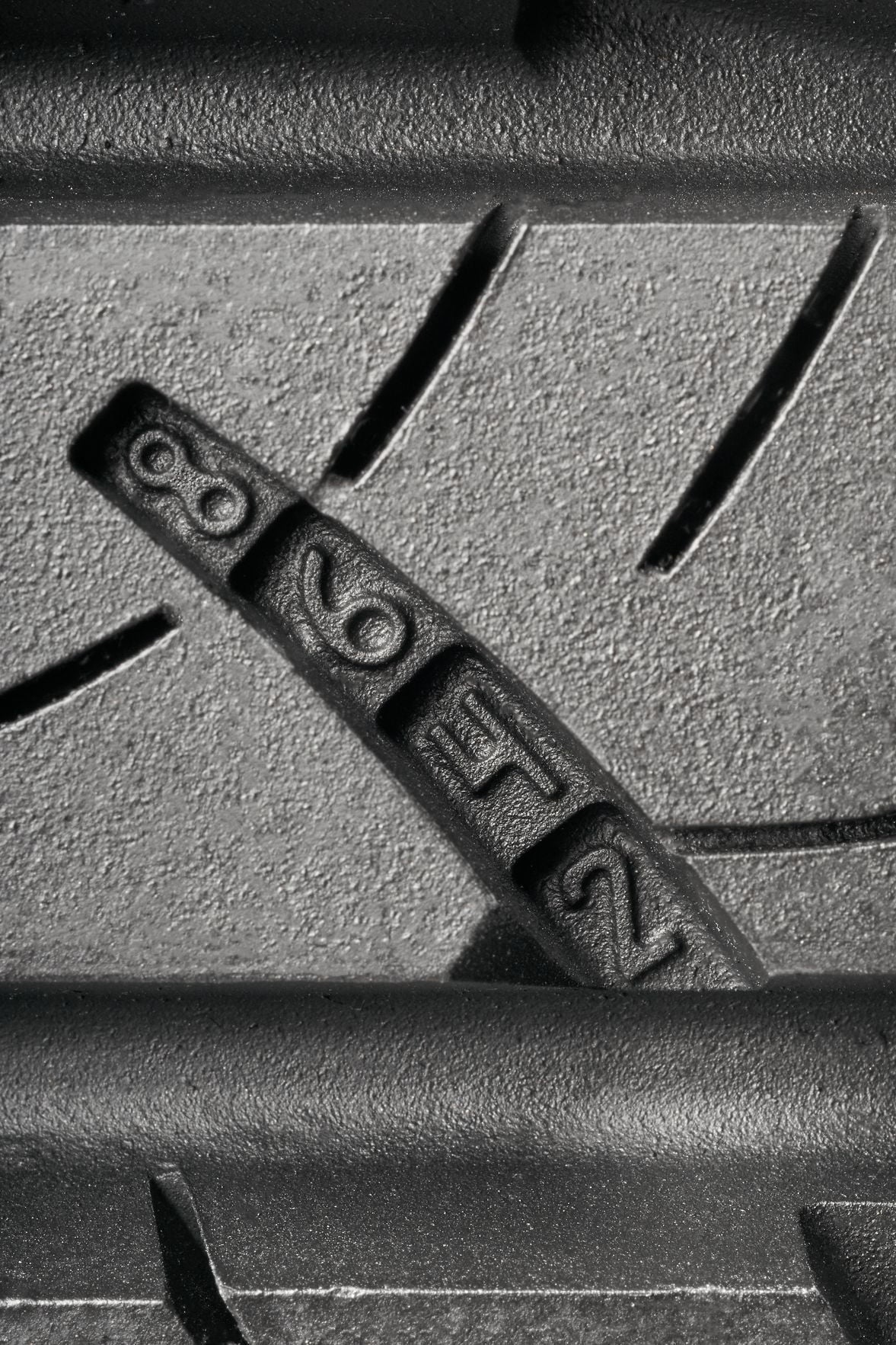 All-Season Tire E323
