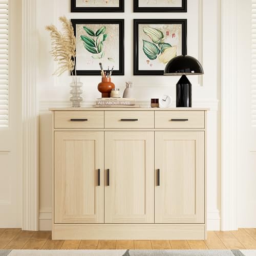 Oak Buffet Cabinet with 3 Drawers & 3 Doors Q8705