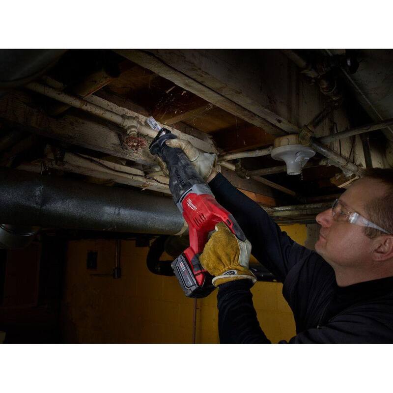 18V Cordless Reciprocating Saw with Blade Set H376