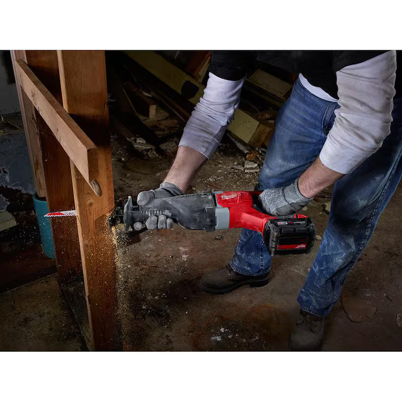 18V Cordless Reciprocating Saw with Blade Set H376