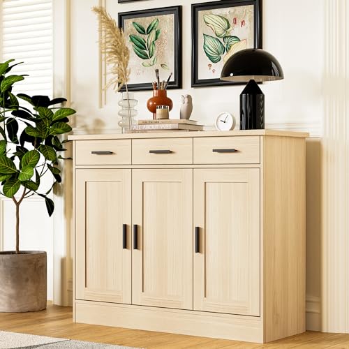 Oak Buffet Cabinet with 3 Drawers & 3 Doors Q8705