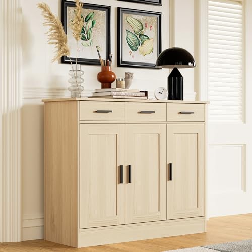 Oak Buffet Cabinet with 3 Drawers & 3 Doors Q8705