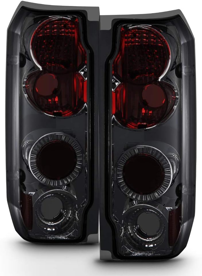 Chrome Rear Tail Lights Brake Lamps Pair M942880