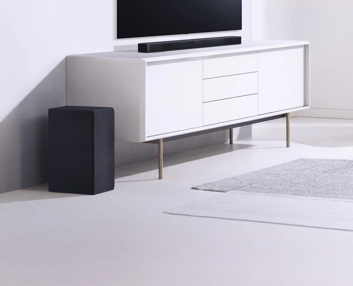 3.1.2 Channel Sound Bar with Dolby Atmos U648248