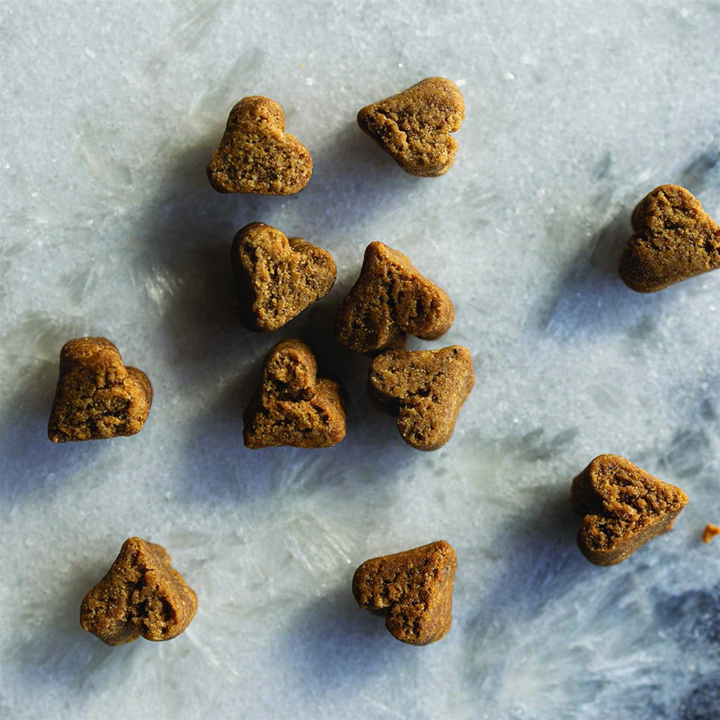 Salmon Cat Treats 4oz C506322
