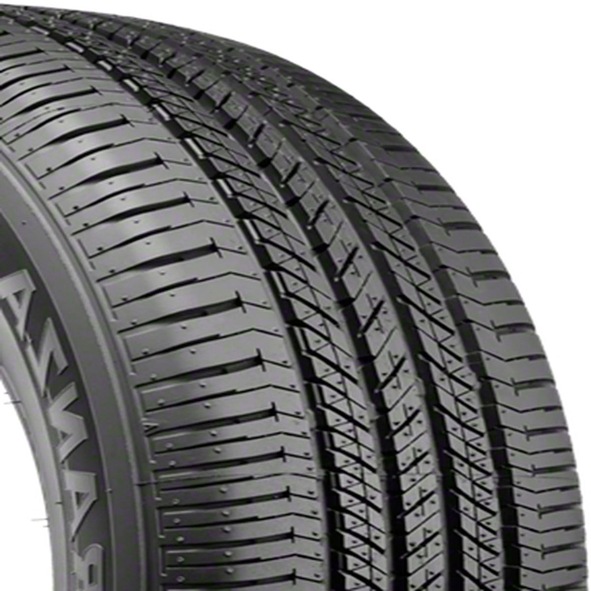 All Season 225/40R18 88W Passenger Tire D6872