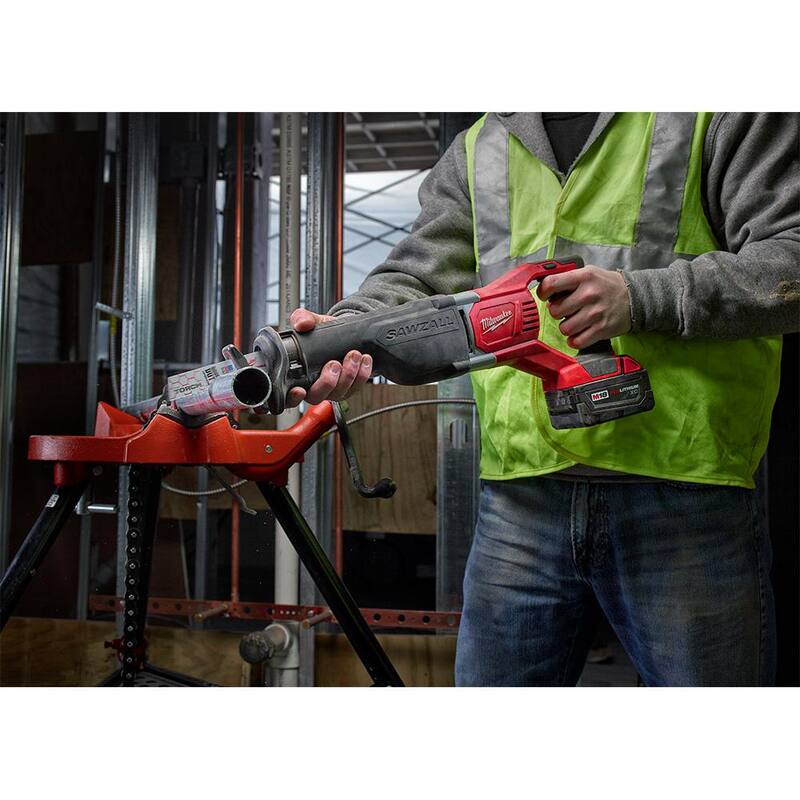 18V Cordless Reciprocating Saw with Blade Set H376