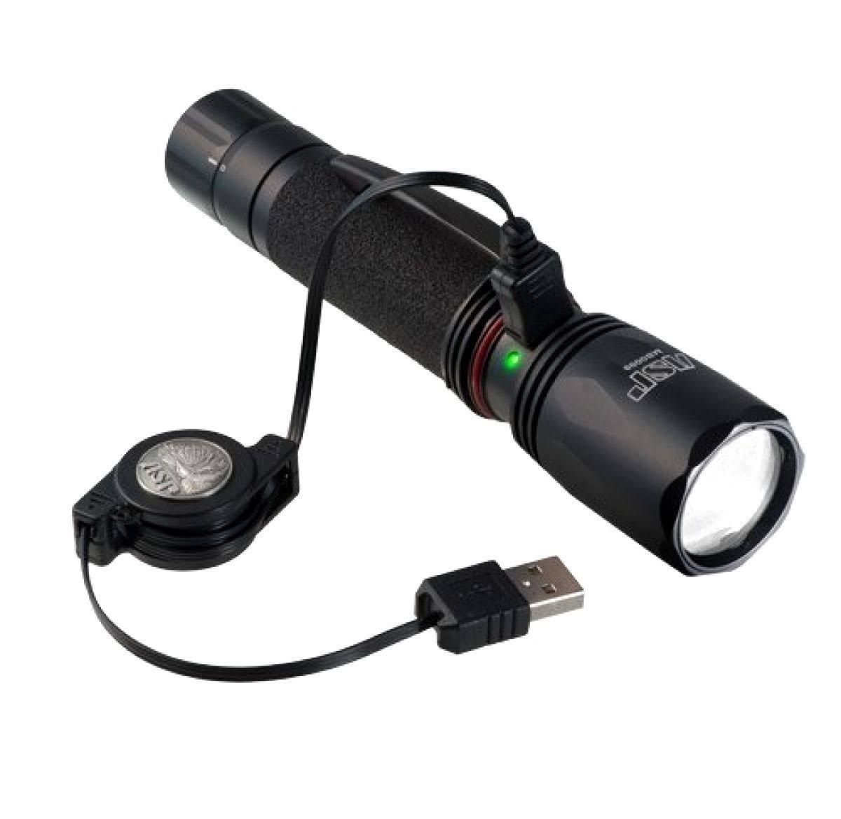 Triad USB Flashlight I227222