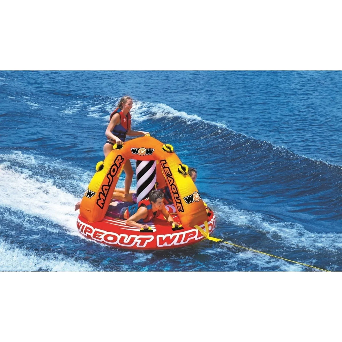 3 Person Standing Towable B914