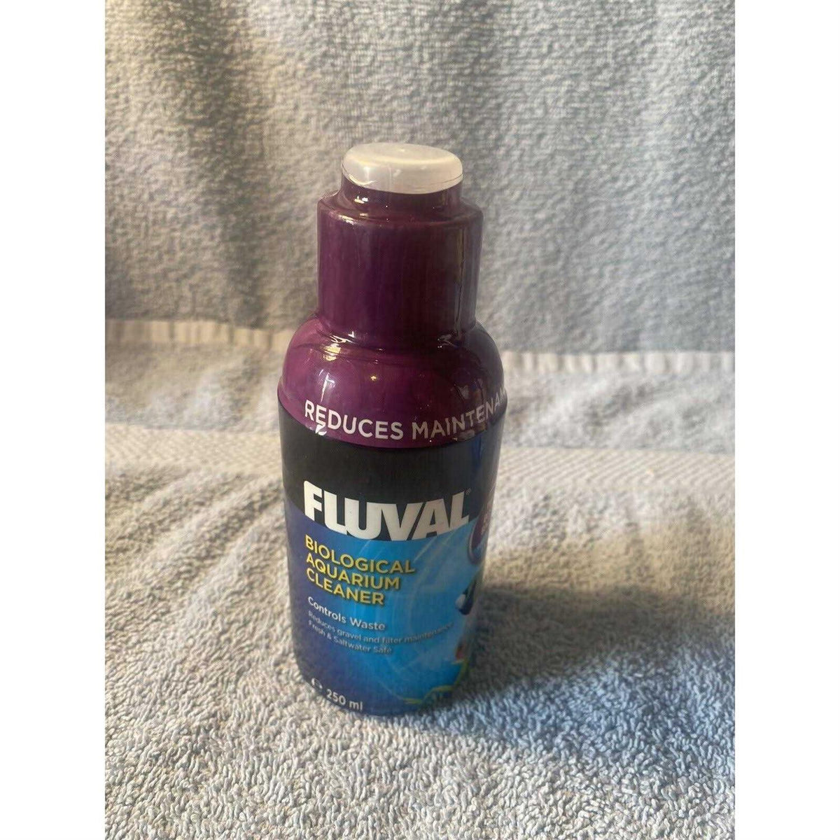 Biological Cleaner for Aquariums C7503