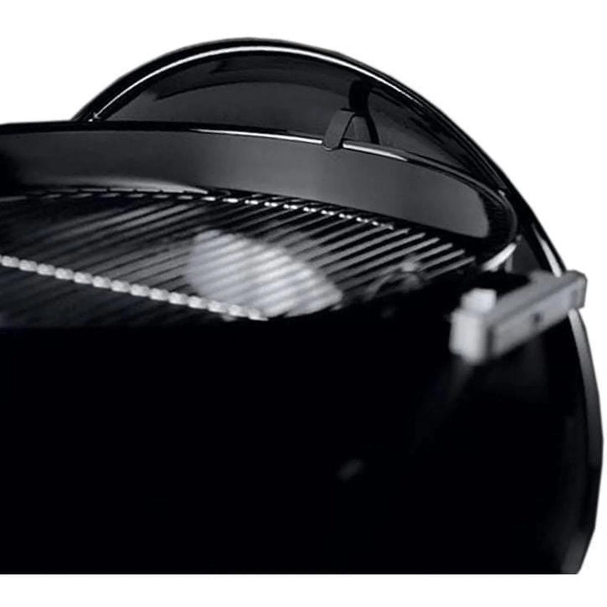 22-Inch Charcoal Grill Black M368371